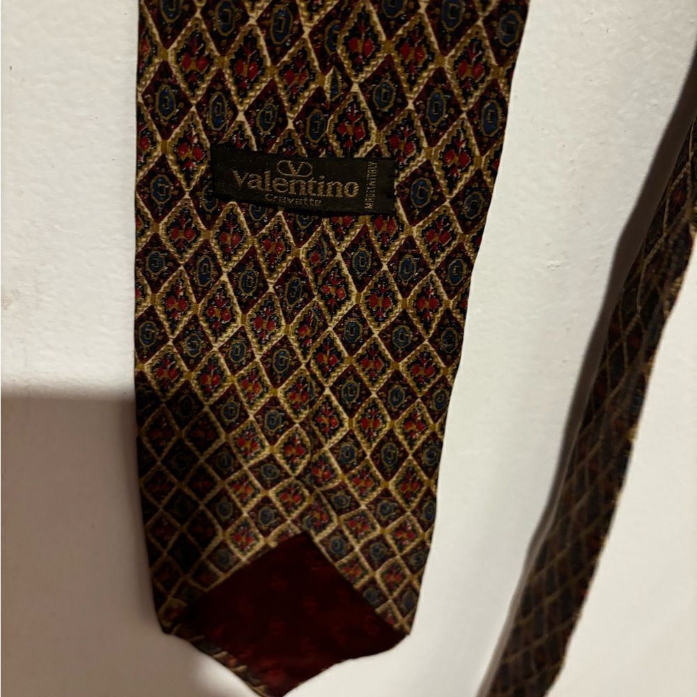 Valentino dress suit tie big diamond logo accessory necktie neckwear v logo y2k